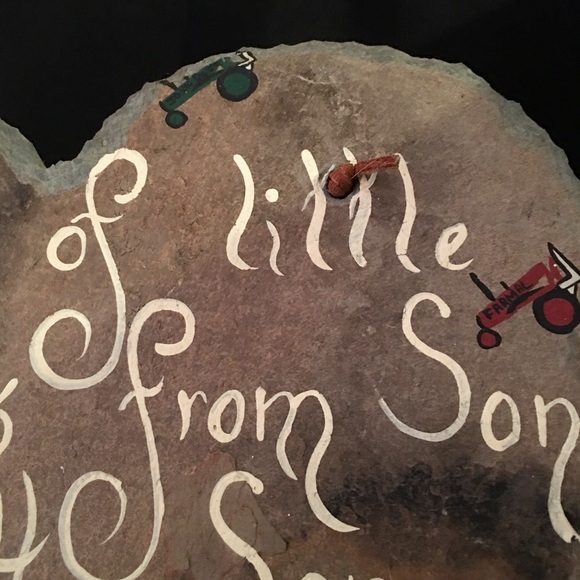 Handmade Slate Heart ‘Mother/Sons’ Sign - Picture 2 of 3